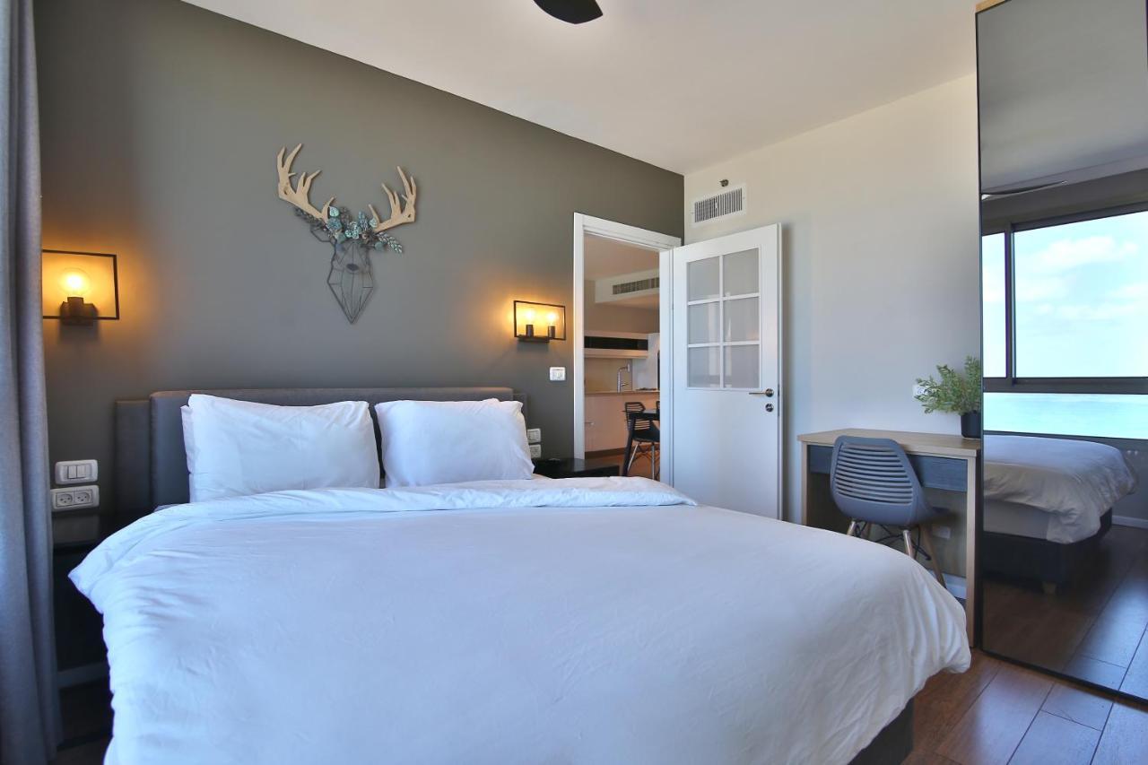 Luxury Suites By Notaly Ariel - Carmel Beach Hayfa Dış mekan fotoğraf