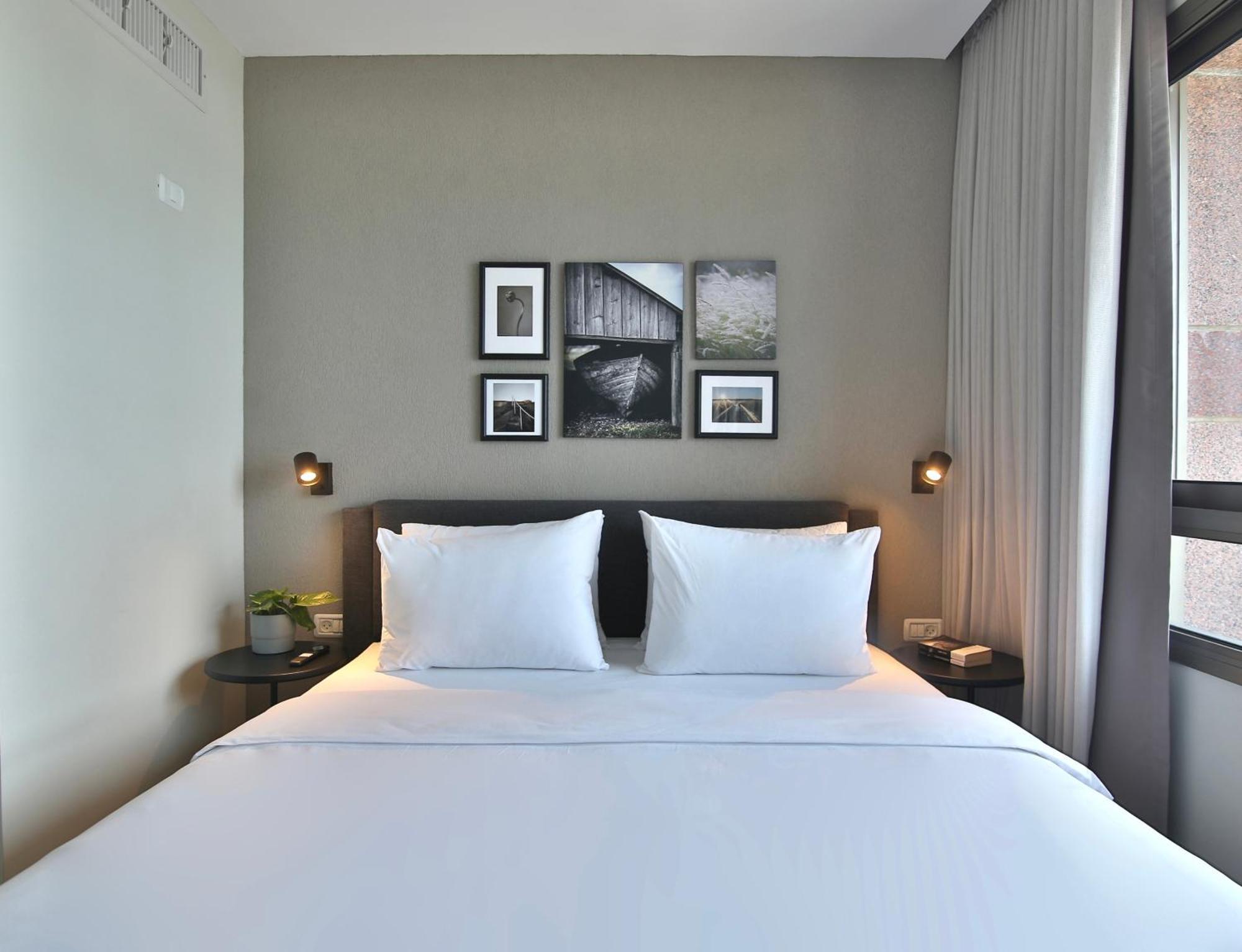 Luxury Suites By Notaly Ariel - Carmel Beach Hayfa Oda fotoğraf